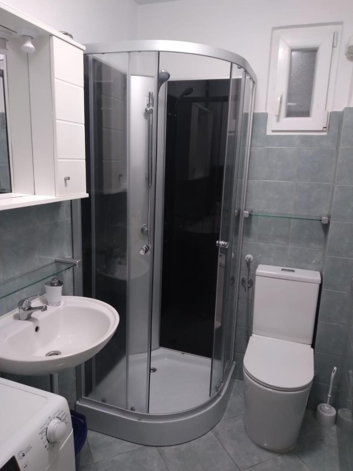 茨雷斯Apartman Katarina公寓 外观 照片